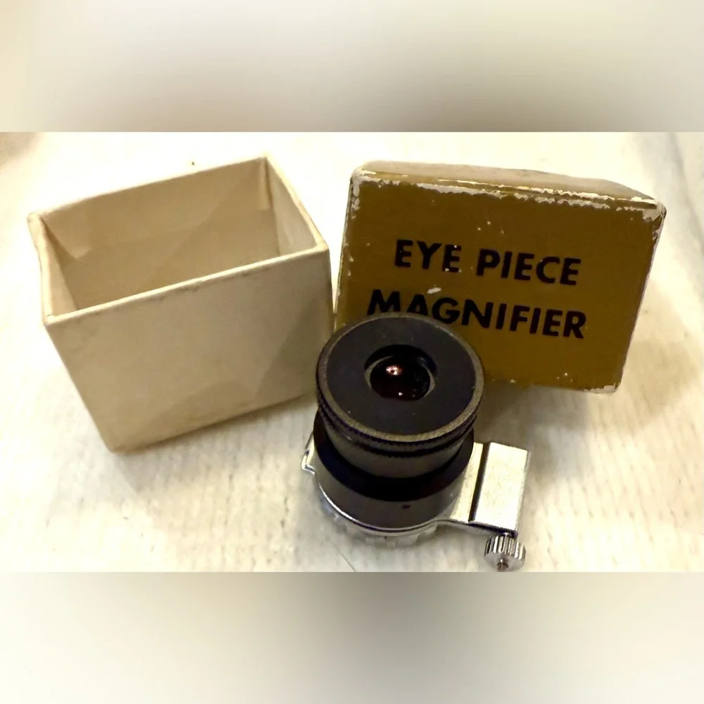 Nikon Eye Piece Magnifier EP01 in the original box.